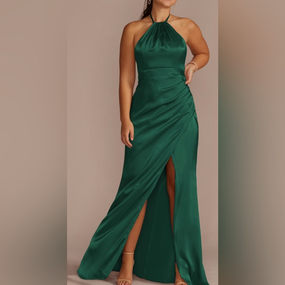 Green Ruched Sweetheart Maxi Gown for Proms or Weddings